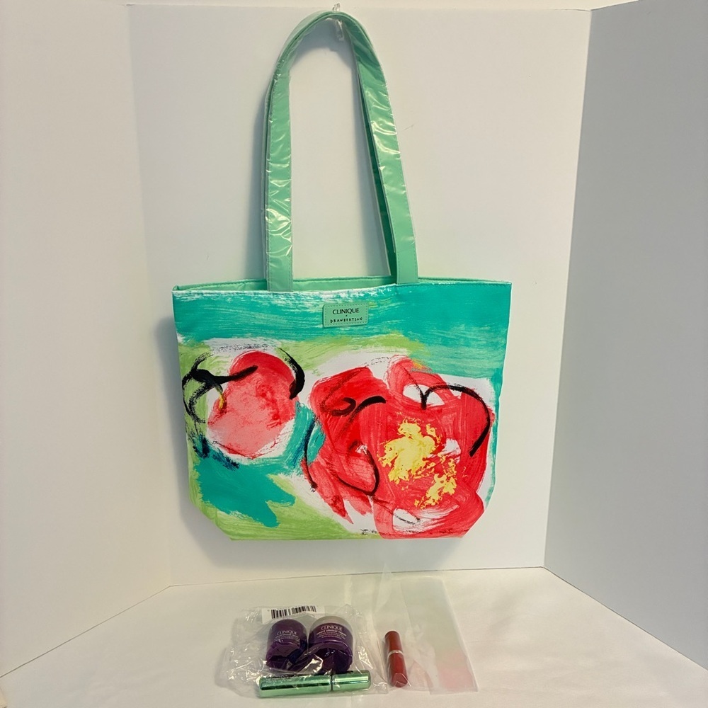 Clinique x Drawbertson Tote/ Smart Clinical Repair/ Plum Pop Lipstick New